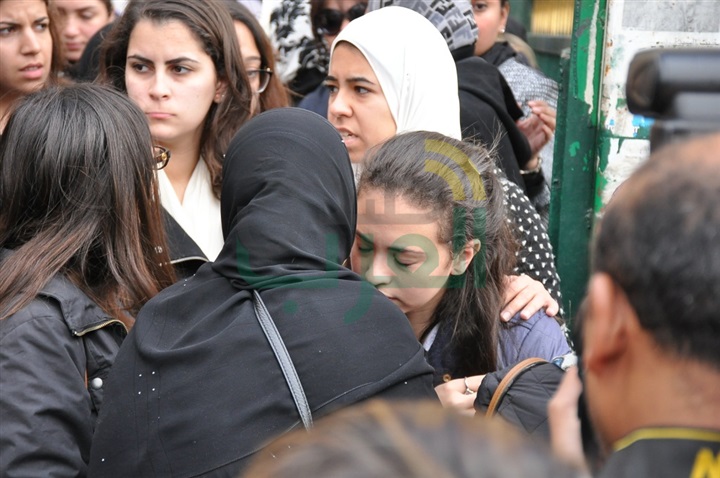 بالصور.. نجوم الفن والإعلام فى جنازة زبيدة ثروت