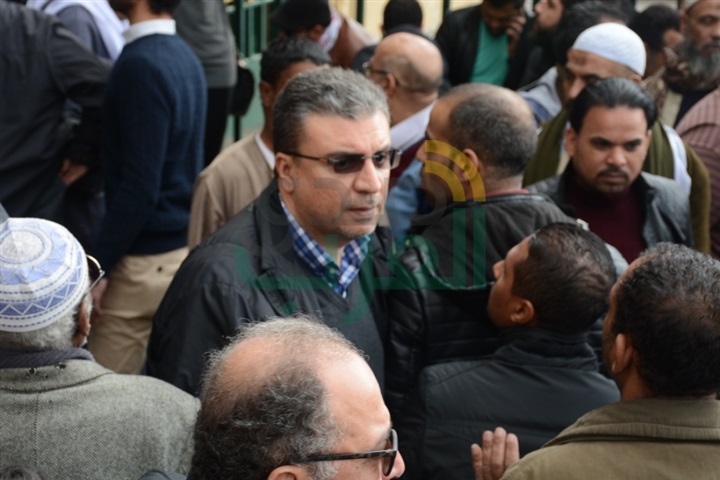 بالصور.. نجوم الفن والإعلام فى جنازة زبيدة ثروت