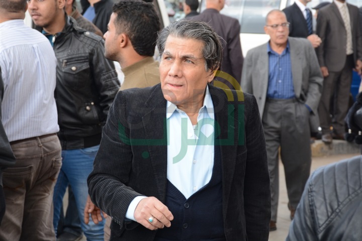 بالصور.. نجوم الفن والإعلام فى جنازة زبيدة ثروت