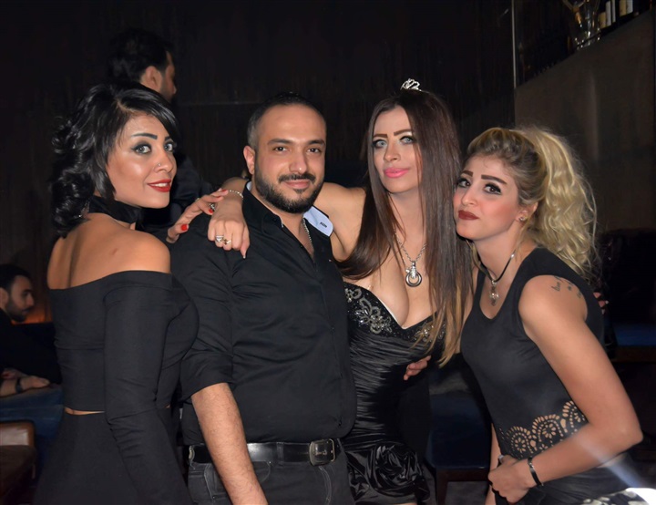 بالصور المدفعجية يشعلان عيد ميلاد هند سليمان بحضور نجوم الفن والمجتمع بالصور المدفعجية يشعلان عيد ميلاد هند سليمان بحضور نجوم الفن والمجتمع