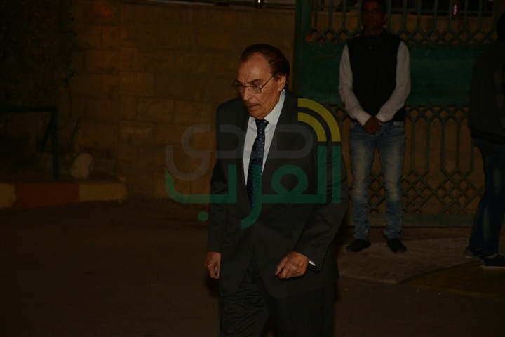 بالصور.. سمير صبرى والحلفاوي في عزاء زبيده ثروت