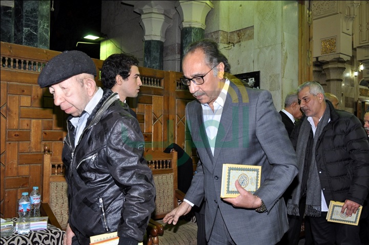 بالصور.. سمير صبرى والحلفاوي في عزاء زبيده ثروت