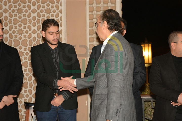 بالصور.. عمرو الليثي و رشوان توفيق و محمد فريد في عزاء احمد راتب