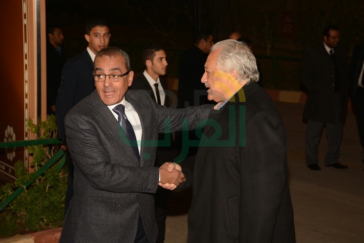 بالصور.. عمرو الليثي و رشوان توفيق و محمد فريد في عزاء احمد راتب
