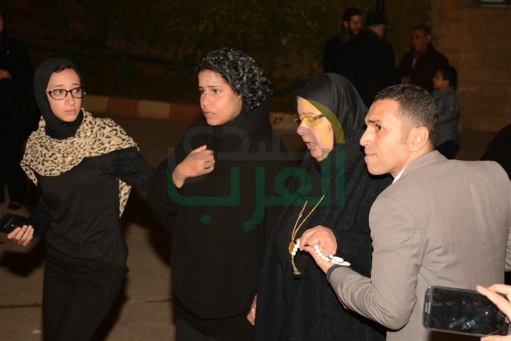 بالصور.. سمير صبرى والحلفاوي في عزاء زبيده ثروت