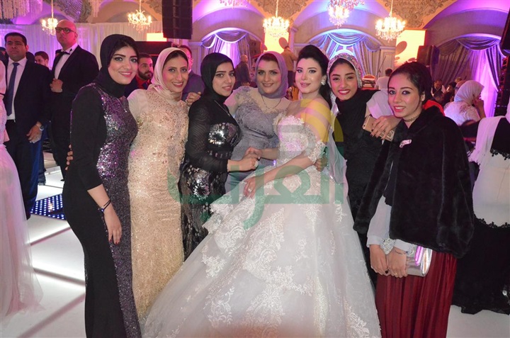 بالصور.. نجوم الفن والغناء فى زفاف محمد وريم بالصور.. نجوم الفن والغناء فى زفاف محمد وريم