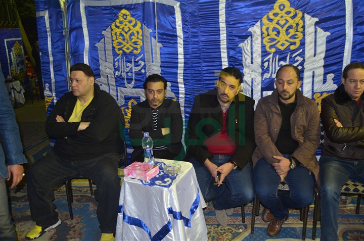 النجوم فى عزاء والدة ماهر عصام النجوم فى عزاء والدة ماهر عصام