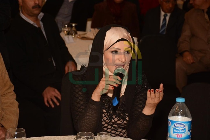 بالصور.. حفل توقيع كتاب جانجاة شقيقة سعاد حسني