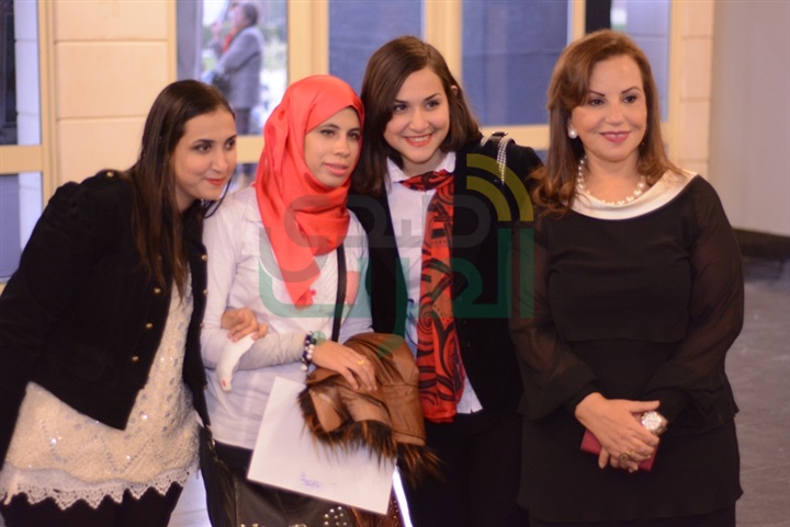 بالصور. . الهام شاهين وخالد يوسف فى عرض "سجن الوصمة" بالصور. . الهام شاهين وخالد يوسف فى عرض "سجن الوصمة"