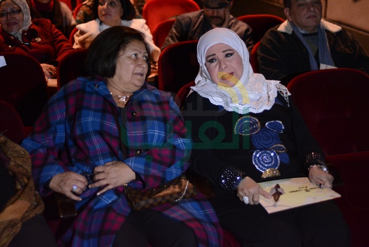 بالصور. . الهام شاهين وخالد يوسف فى عرض "سجن الوصمة" بالصور. . الهام شاهين وخالد يوسف فى عرض "سجن الوصمة"