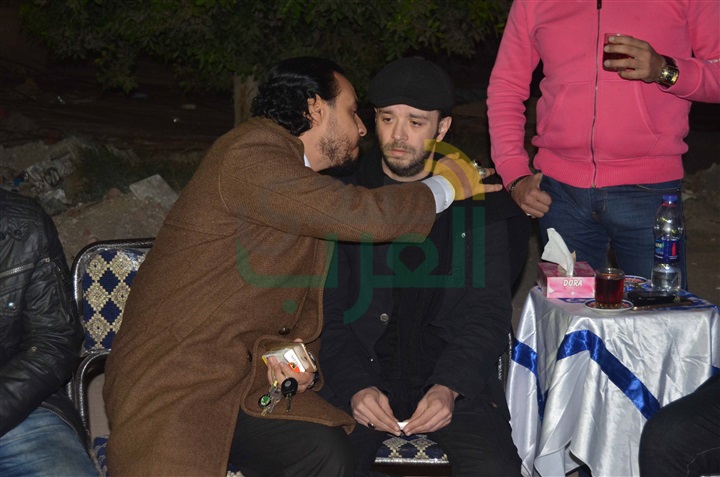 النجوم فى عزاء والدة ماهر عصام النجوم فى عزاء والدة ماهر عصام