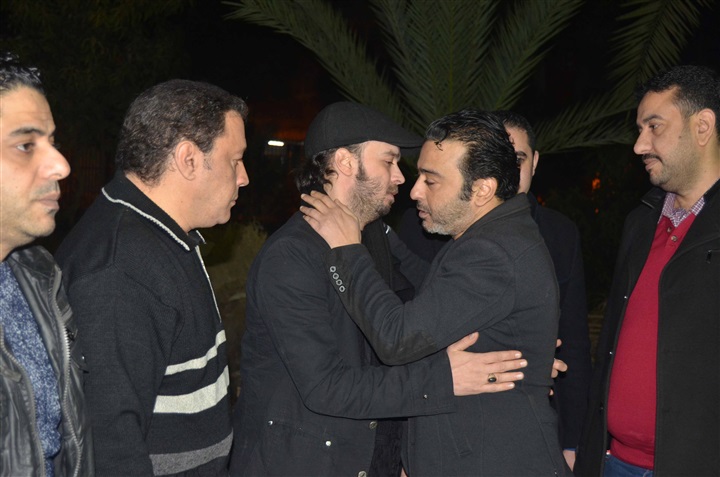 النجوم فى عزاء والدة ماهر عصام النجوم فى عزاء والدة ماهر عصام
