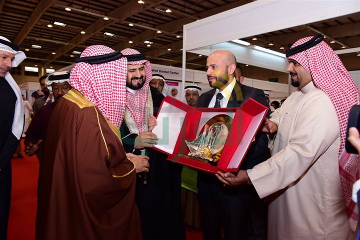 إفتتاح معرض الخليج الطبي الأول 2016 برعاية الشيخ محمد بن عبدالله آل خليفة
