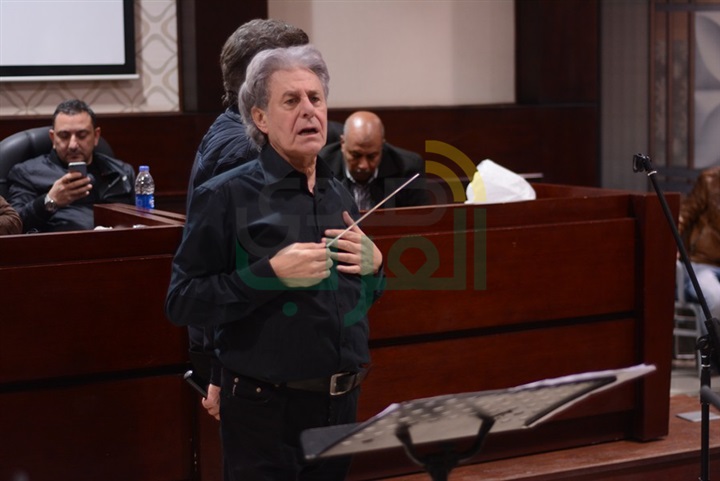 بالصور.. كواليس بروفة وليد توفيق و"كورال أطفال مصر" بالصور.. كواليس بروفة وليد توفيق و"كورال أطفال مصر"