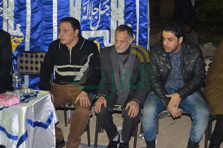 النجوم فى عزاء والدة ماهر عصام النجوم فى عزاء والدة ماهر عصام