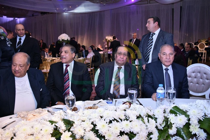 بالصور.. حماقى وبوسى يشعلون زفاف على ومى بحضور الزند بالصور.. حماقى وبوسى يشعلون زفاف على ومى بحضور الزند