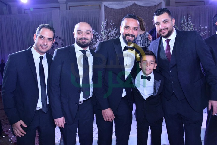 بالصور.. حماقى وبوسى يشعلون زفاف على ومى بحضور الزند بالصور.. حماقى وبوسى يشعلون زفاف على ومى بحضور الزند