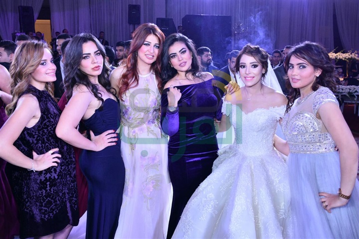 بالصور.. حماقى وبوسى يشعلون زفاف على ومى بحضور الزند بالصور.. حماقى وبوسى يشعلون زفاف على ومى بحضور الزند