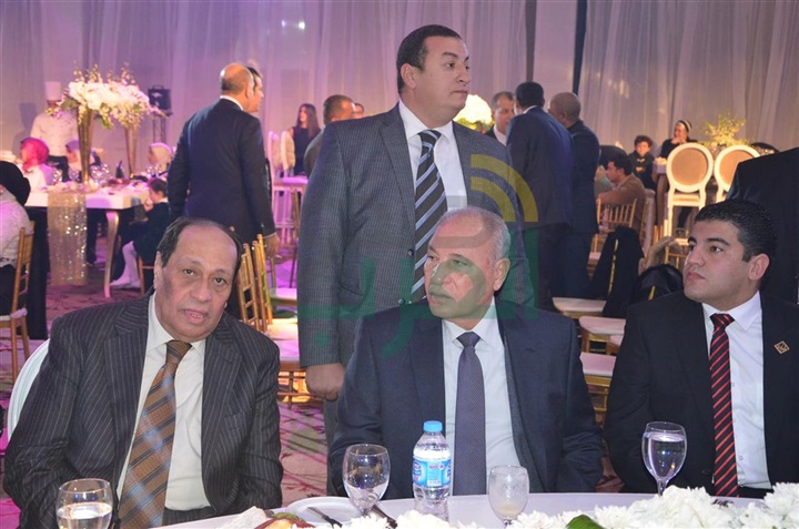 بالصور.. حماقى وبوسى يشعلون زفاف على ومى بحضور الزند بالصور.. حماقى وبوسى يشعلون زفاف على ومى بحضور الزند