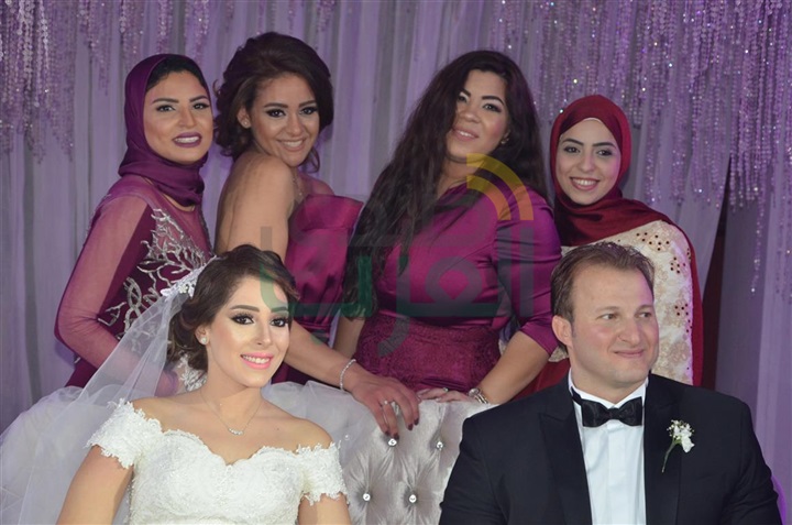 بالصور.. حماقى وبوسى يشعلون زفاف على ومى بحضور الزند بالصور.. حماقى وبوسى يشعلون زفاف على ومى بحضور الزند