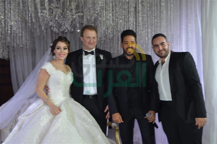بالصور.. حماقى وبوسى يشعلون زفاف على ومى بحضور الزند بالصور.. حماقى وبوسى يشعلون زفاف على ومى بحضور الزند