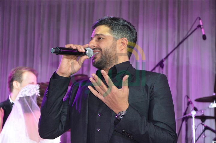 بالصور.. حماقى وبوسى يشعلون زفاف على ومى بحضور الزند بالصور.. حماقى وبوسى يشعلون زفاف على ومى بحضور الزند