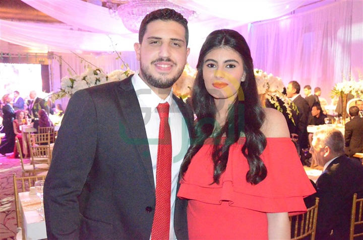 بالصور.. حماقى وبوسى يشعلون زفاف على ومى بحضور الزند بالصور.. حماقى وبوسى يشعلون زفاف على ومى بحضور الزند