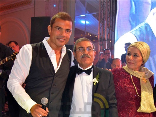 بالصور .. عمرو دياب يشعل زفاف هشام أبو درة بالصور .. عمرو دياب يشعل زفاف هشام أبو درة