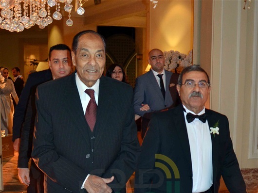 بالصور .. عمرو دياب يشعل زفاف هشام أبو درة بالصور .. عمرو دياب يشعل زفاف هشام أبو درة