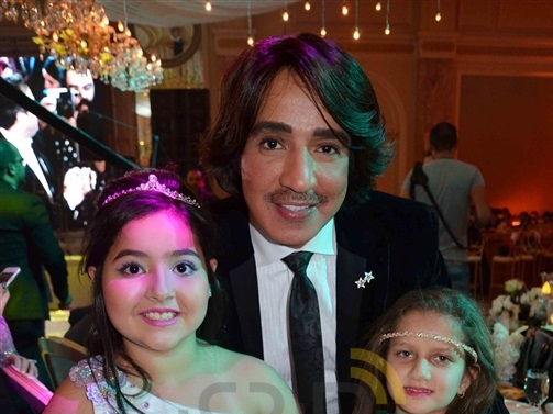 بالصور .. عمرو دياب يشعل زفاف هشام أبو درة بالصور .. عمرو دياب يشعل زفاف هشام أبو درة