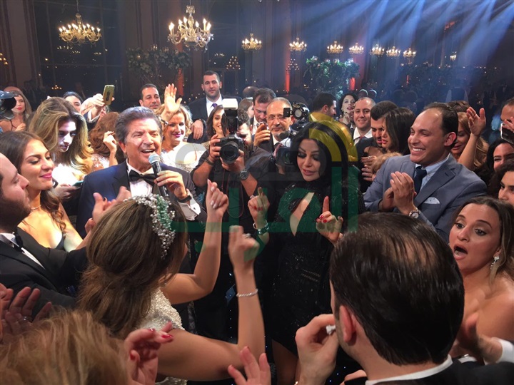 بالصور.. نجوم الوطن العربي في حفل زفاف ابنة صادق الصبّاح بالصور.. نجوم الوطن العربي في حفل زفاف ابنة صادق الصبّاح