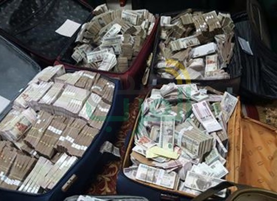 تعرف على الموظف الكبير "المرتشى"