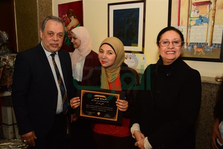  بالصور.. المسرح العربى يكرم روح الطفلة الفنانة ماجى مؤمن