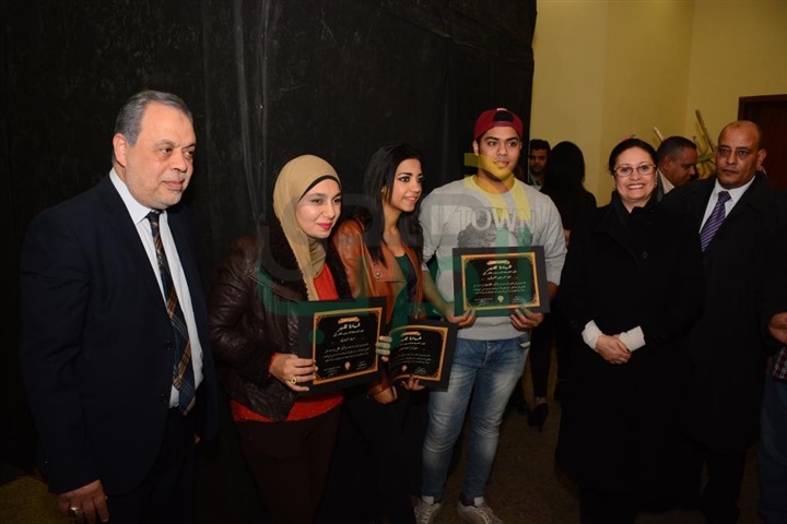  بالصور.. المسرح العربى يكرم روح الطفلة الفنانة ماجى مؤمن