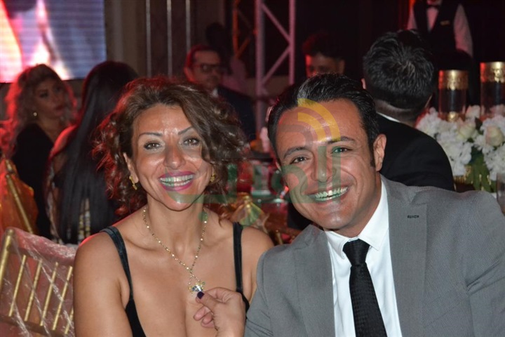 بالصور.. نجوم الفن يحتفلون بزفاف الفنانة التونسية ساندي بالصور.. نجوم الفن يحتفلون بزفاف الفنانة التونسية ساندي