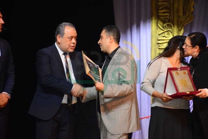  بالصور.. المسرح العربى يكرم روح الطفلة الفنانة ماجى مؤمن
