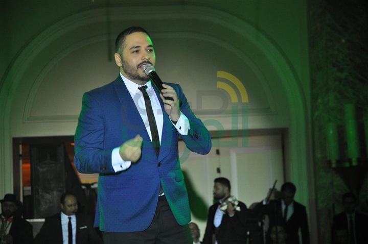 بالصور.. رامي عياش يتألق في حفل رأس السنة بفورسيزونز نايل بلازا بالصور.. رامي عياش يتألق في حفل رأس السنة بفورسيزونز نايل بلازا