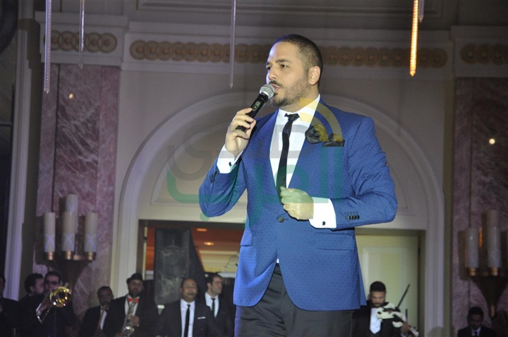 بالصور.. رامي عياش يتألق في حفل رأس السنة بفورسيزونز نايل بلازا بالصور.. رامي عياش يتألق في حفل رأس السنة بفورسيزونز نايل بلازا