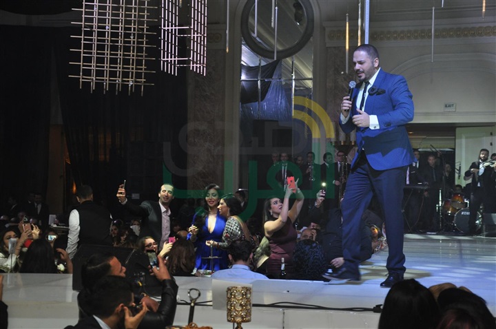 بالصور.. رامي عياش يتألق في حفل رأس السنة بفورسيزونز نايل بلازا بالصور.. رامي عياش يتألق في حفل رأس السنة بفورسيزونز نايل بلازا