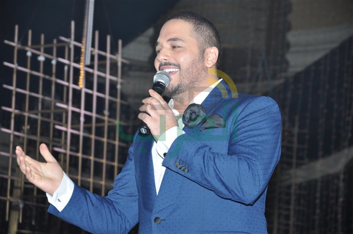 بالصور.. رامي عياش يتألق في حفل رأس السنة بفورسيزونز نايل بلازا بالصور.. رامي عياش يتألق في حفل رأس السنة بفورسيزونز نايل بلازا