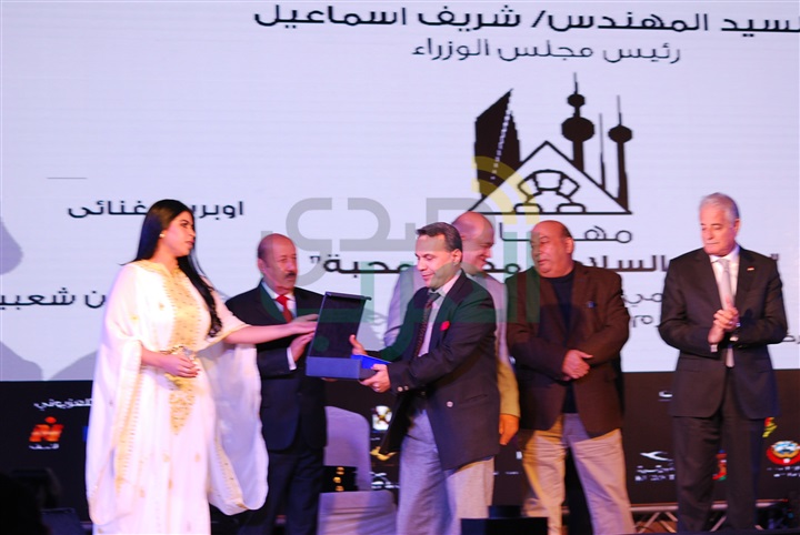 سفير الكويت :العلاقات المصريه الكويتيه  نموذجيه