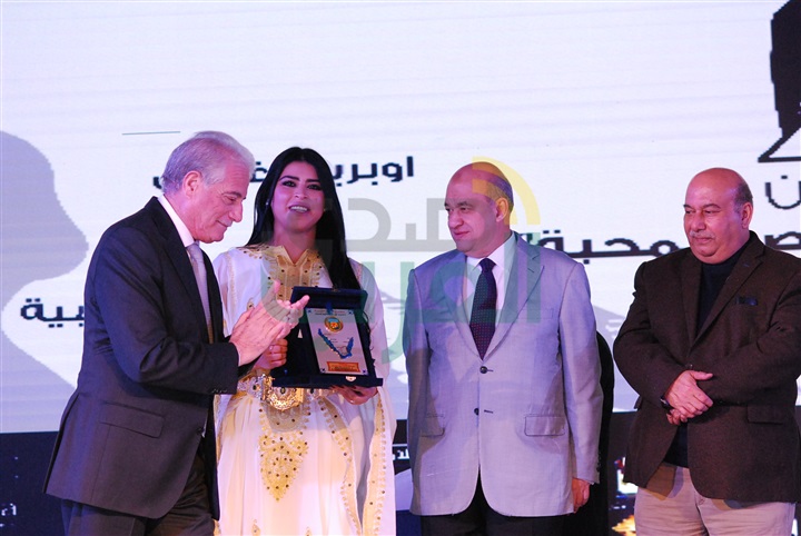 سفير الكويت :العلاقات المصريه الكويتيه  نموذجيه