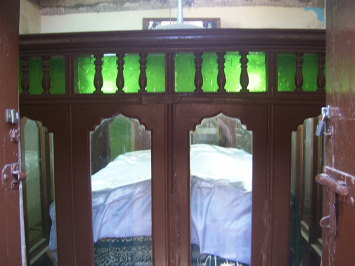 مشهد السيدة رقية بنت علي الرضا بن موسى الكاظم بن جعفر الصادق بن محمد الباقر بن علي زين العابدين بن سيدنا الحسين رضي الله عنهم بمصر - القاهرة .. مشهد السيدة رقية بنت علي الرضا بن موسى الكاظم بن جعفر الصادق بن محمد الباقر بن علي زين العابدين بن سيدنا الحسين رضي الله عنهم بمصر - القاهرة ..