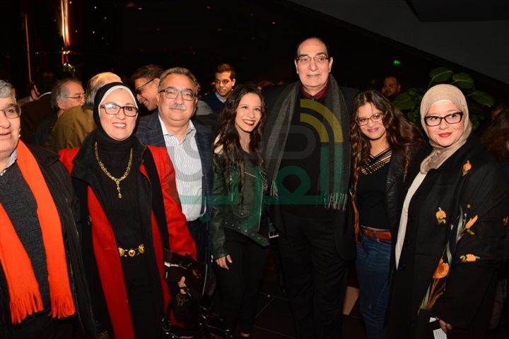 نجوم الفن والإعلام والسياسة فى العرض الخاص لفيلم "مولانا" نجوم الفن والإعلام والسياسة فى العرض الخاص لفيلم "مولانا"