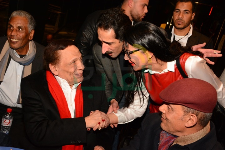 نجوم الفن والإعلام والسياسة فى العرض الخاص لفيلم "مولانا" نجوم الفن والإعلام والسياسة فى العرض الخاص لفيلم "مولانا"