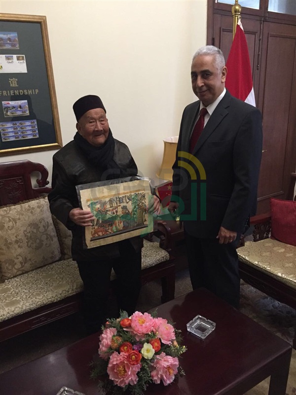 بالصور.. معمر صيني يزور مصر لتنشيط السياحة بالصور.. معمر صيني يزور مصر لتنشيط السياحة