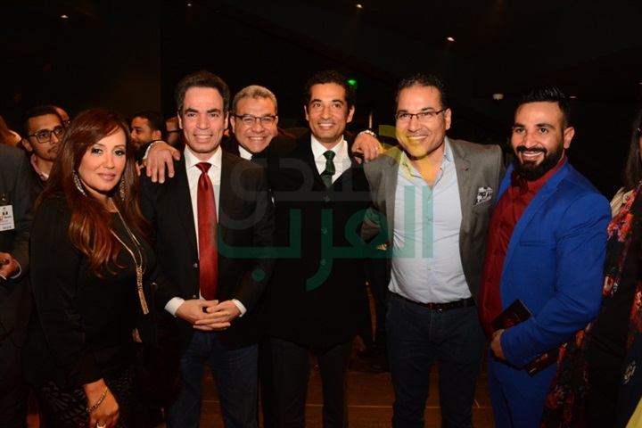 نجوم الفن والإعلام والسياسة فى العرض الخاص لفيلم "مولانا" نجوم الفن والإعلام والسياسة فى العرض الخاص لفيلم "مولانا"