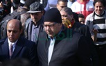  وصول معتز الدمرادش وزوجته للصلاة على 