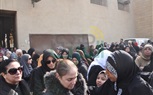  وصول معتز الدمرادش وزوجته للصلاة على 