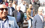  وصول معتز الدمرادش وزوجته للصلاة على 